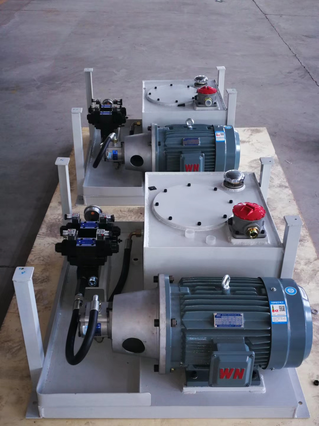 1512368689851969.png blob.png